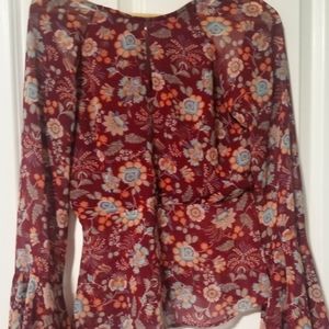 Chiffon opend back blouse